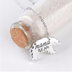 🆕<Boutique>Silver Mama Bear Necklace